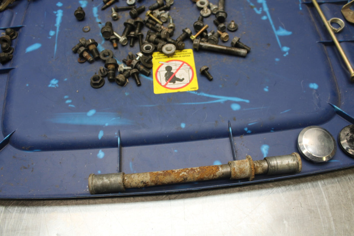 96 KAWASAKI NINJA 500 EX500A MOUNTING BOLTS HARDWARE MOTOR SCREWS BB768