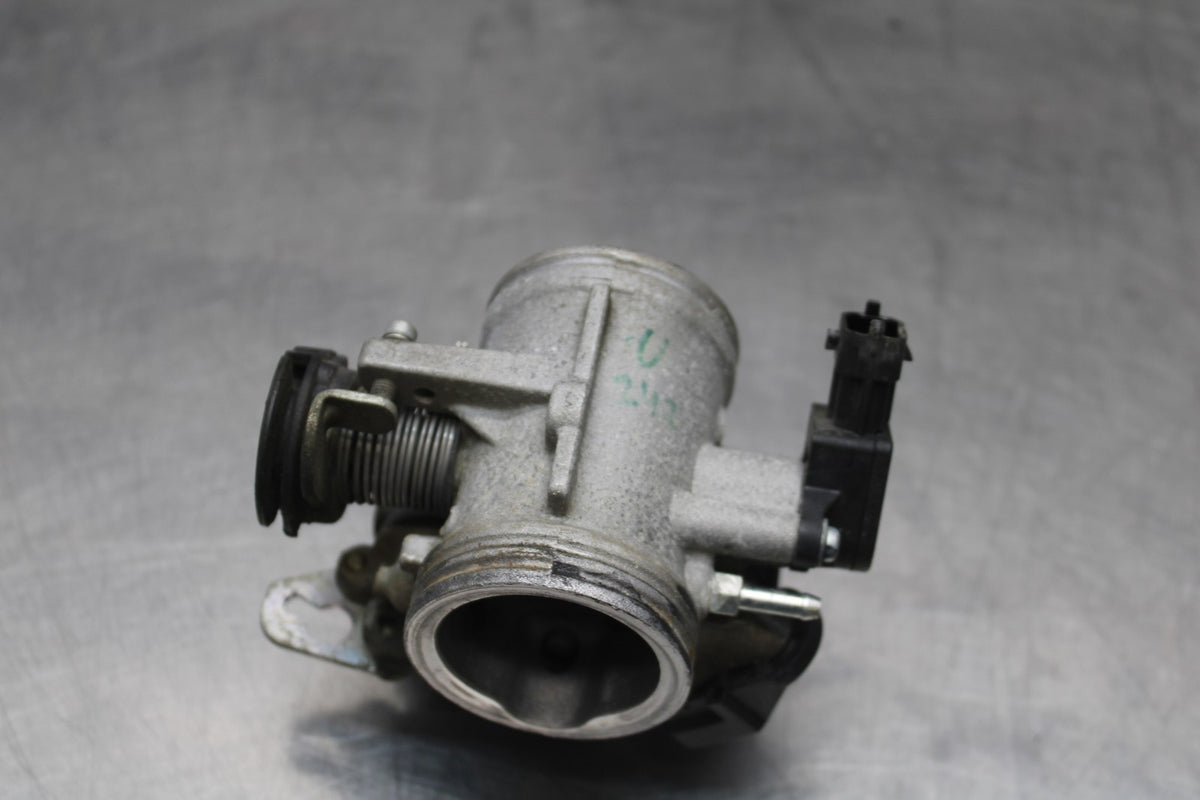 13-16 KTM 390 DUKE MAIN FUEL INJECTORS / THROTTLE BODIES BB815