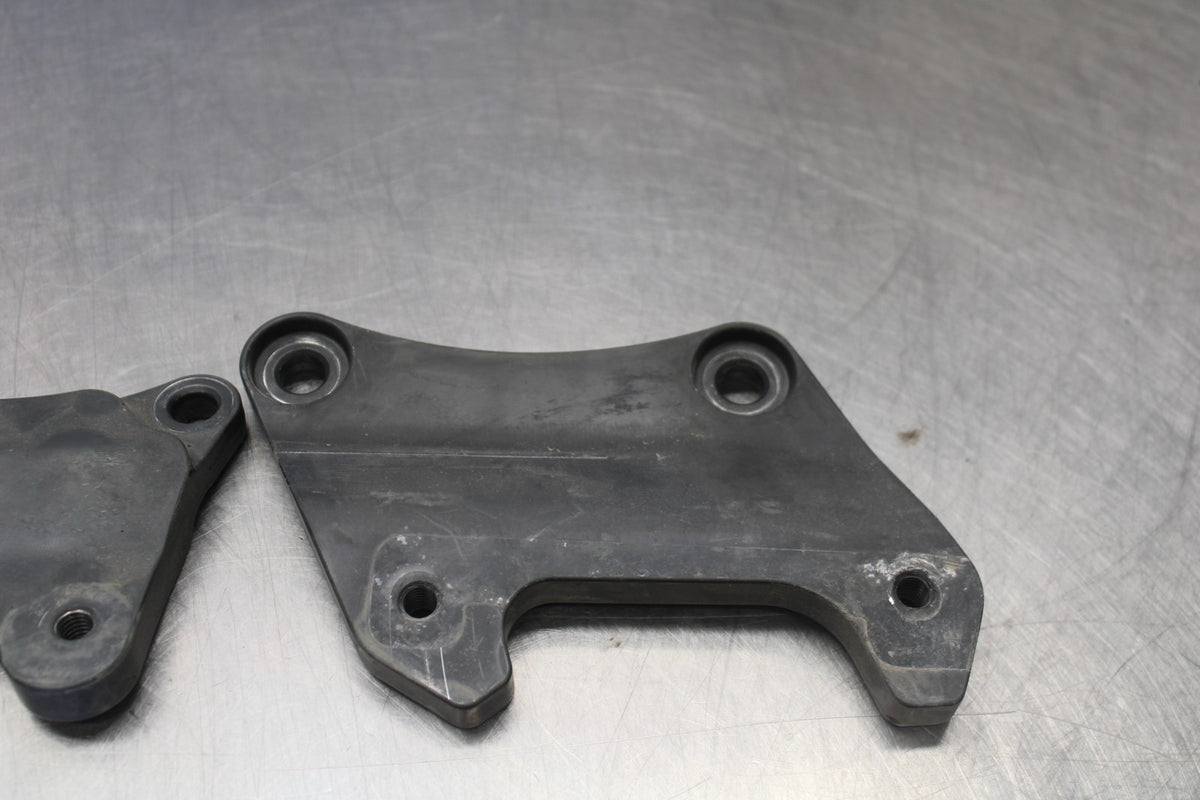 07-08 KAWASAKI NINJA ZX6R REAR BACK PASSENGER PEG SET PAIR BB937
