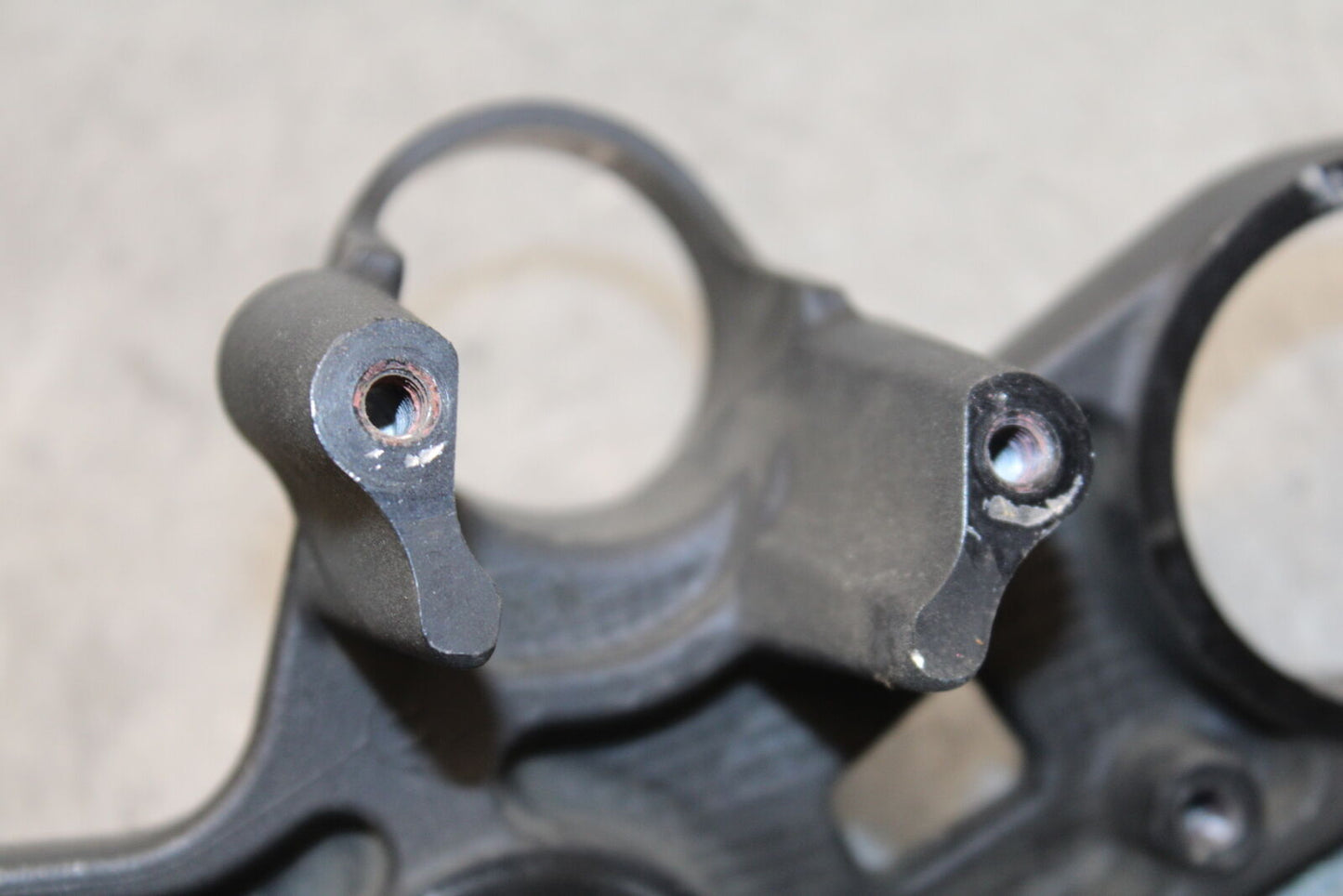 09-12 KAWASAKI NINJA ZX6R ZX600R FORKS UPPER TRIPLE TREE CLAMP 44039-0085 BB656