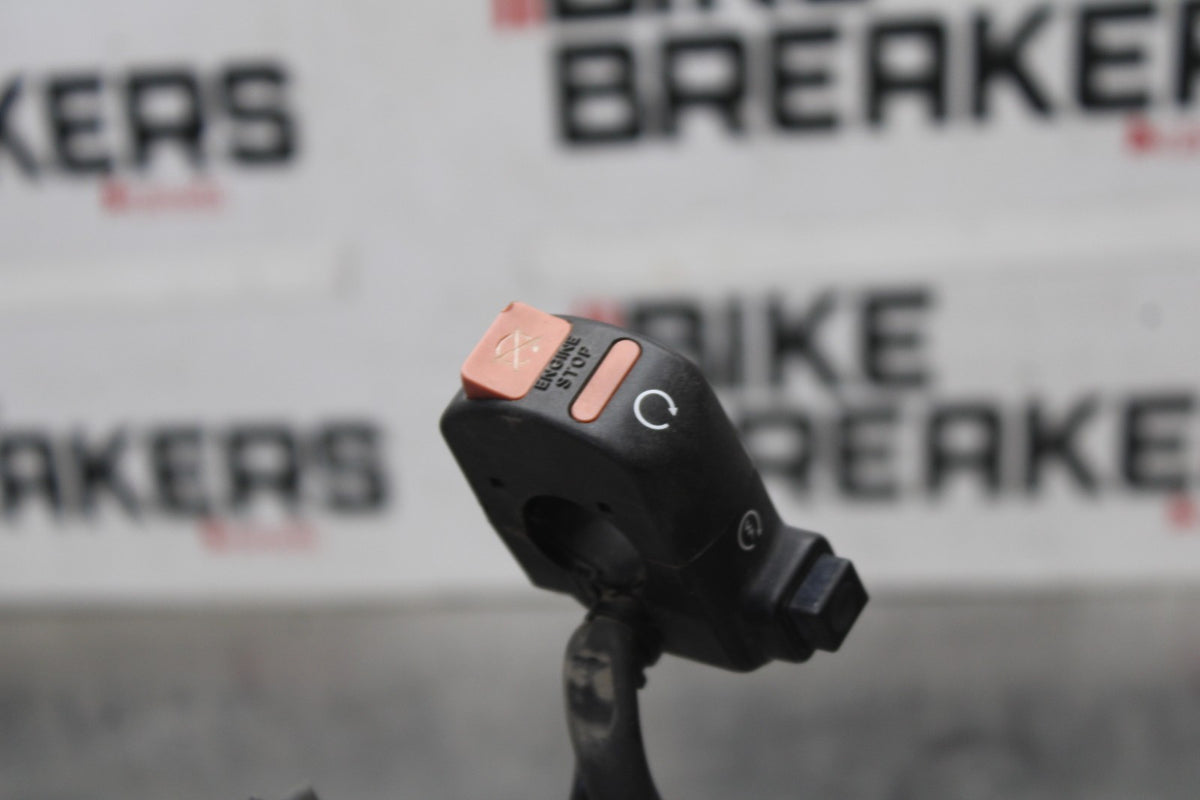 98-05 HONDA SUPER HAWK 1000 VTR1000F RIGHT CLIP ON KILL OFF START SWITCH BB924