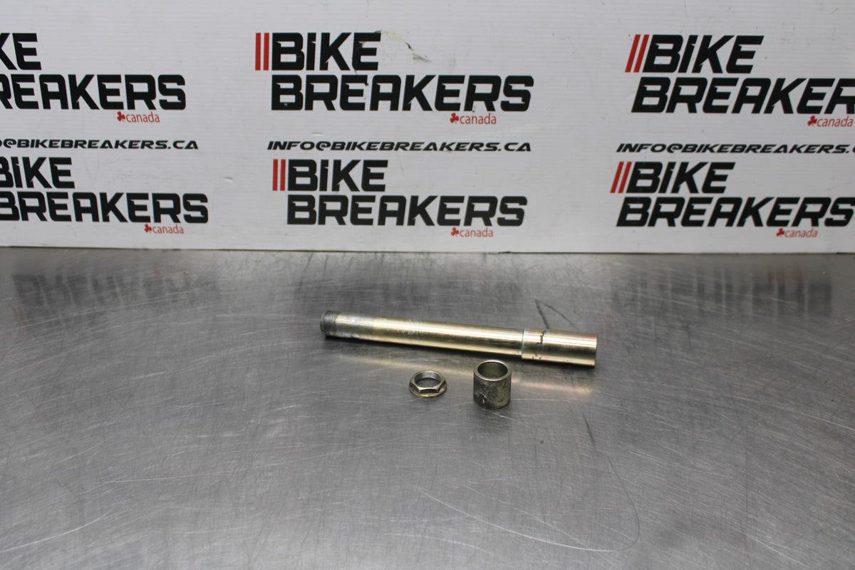 02 DUCATI MONSTER 620 FRONT WHEEL RIM AXLE PIVOT BOLT BB851