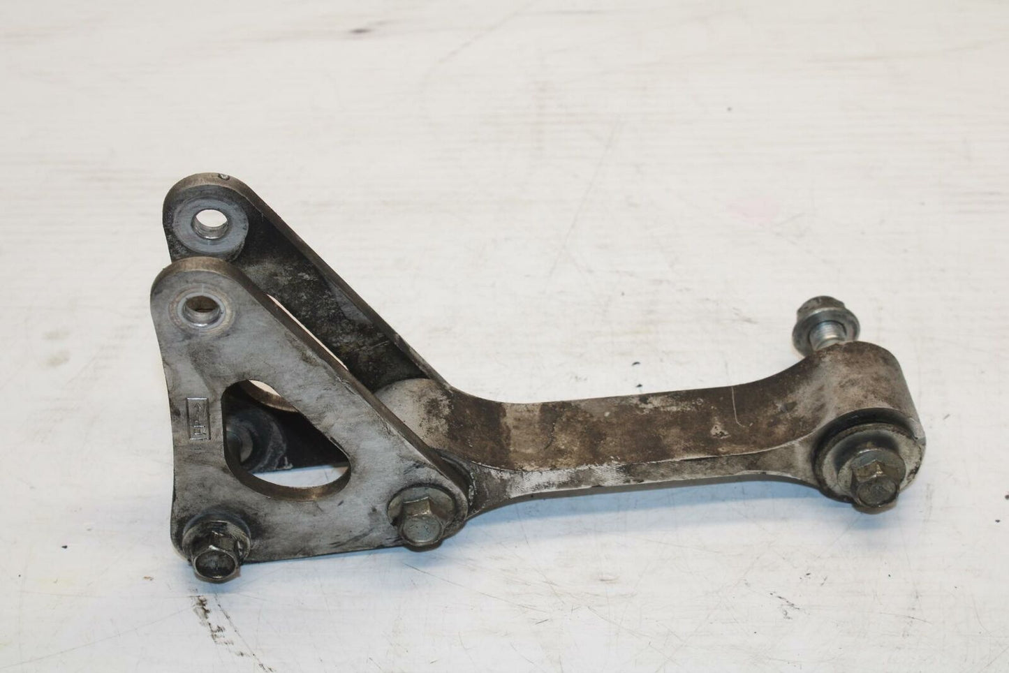 09-11 SUZUKI GSXR1000 REAR DOGBONE SHOCK LINKAGE LINK BB284
