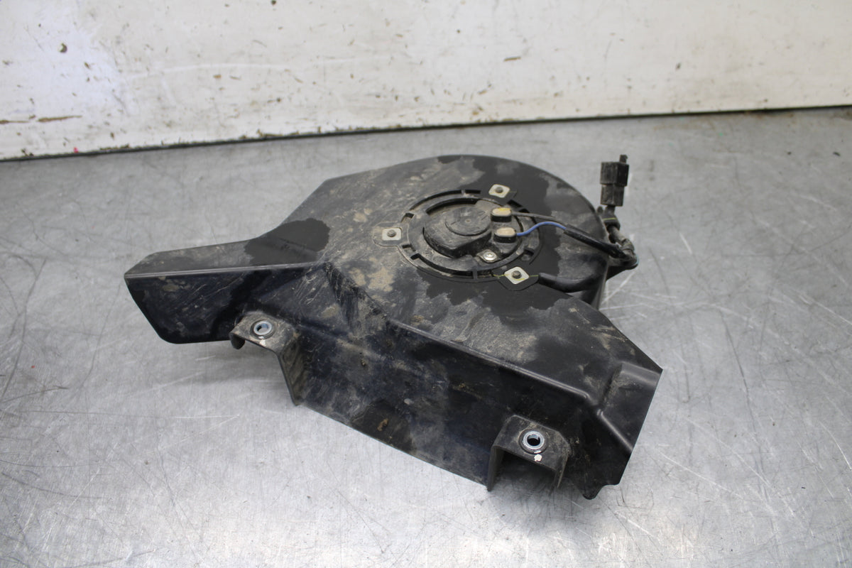 19-22 KAWASAKI Z400 ENGINE RADIATOR COOLING FAN BB708