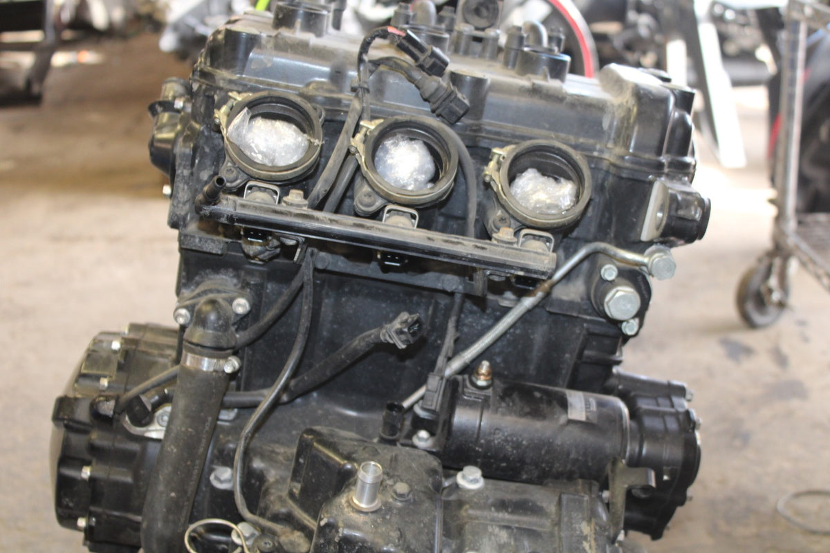 05-08 TRIUMPH SPEED TRIPLE 1050 ENGINE MOTOR BB933