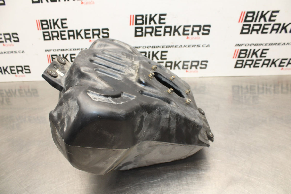 13-16 KTM 390 DUKE GAS TANK FUEL CELL PETROL RESERVOIR BB815