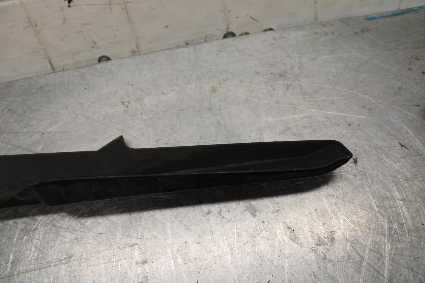 05-06 HONDA CBR600RR REAR BACK DRIVE CHAIN GUARD COVER SHIELD BB444