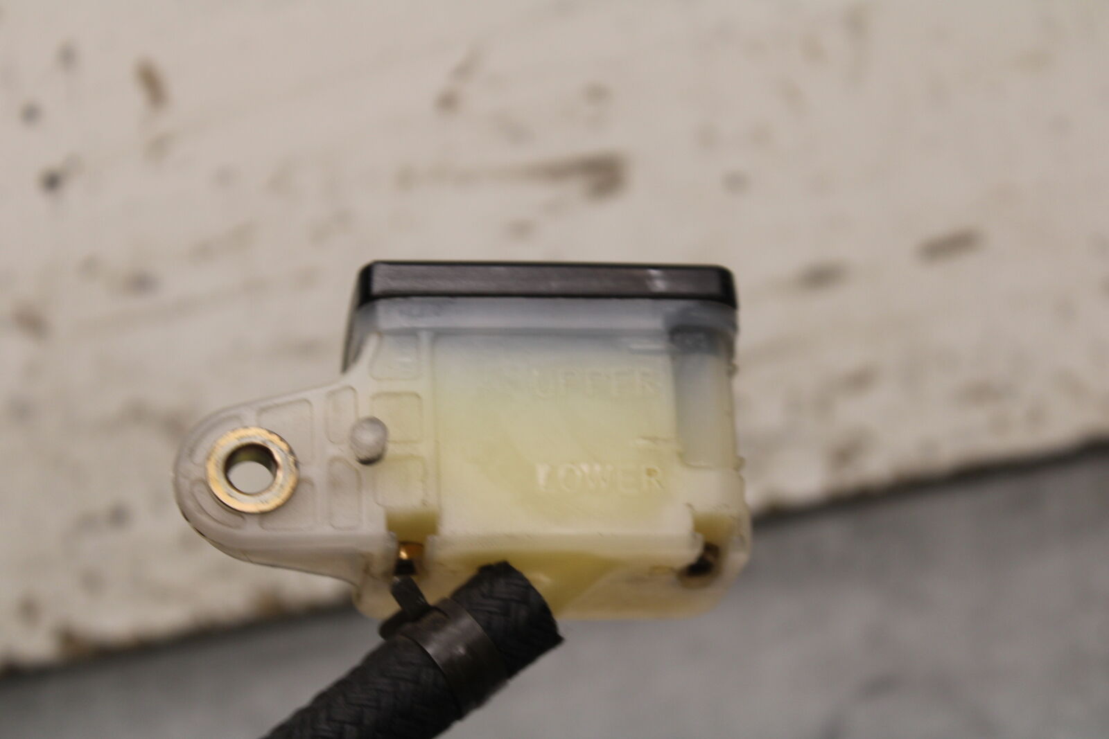 03-04 HONDA CBR600RR REAR BACK BRAKE MASTER CYLINDER W RESERVOIR BB114