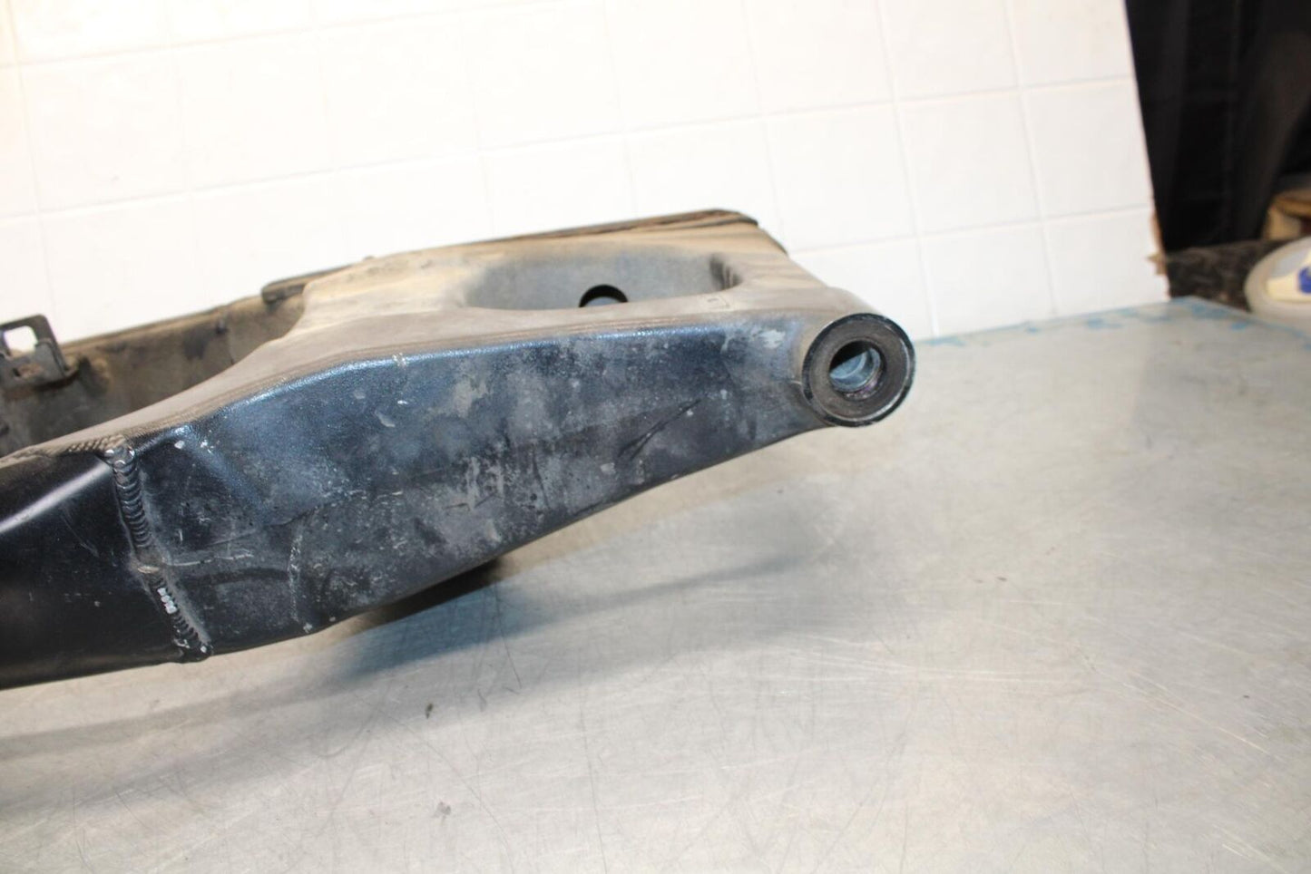 06-07 KAWASAKI NINJA ZX14R REAR SWINGARM BACK SUSPENSION SWING ARM BB433