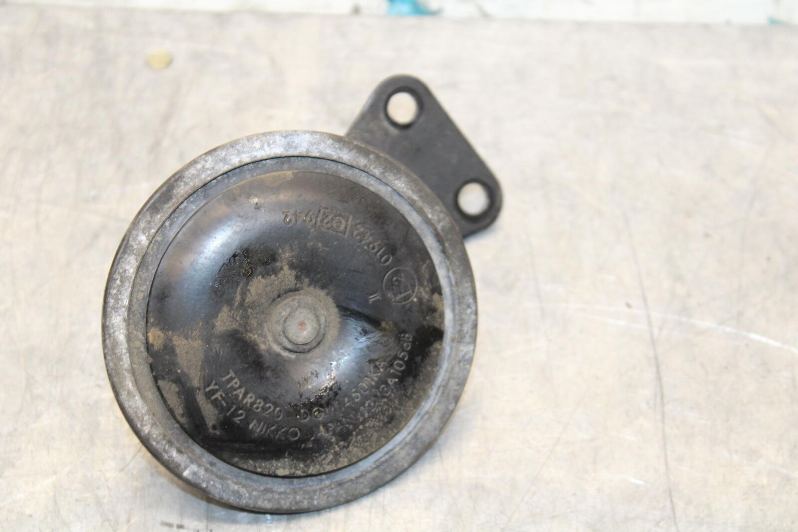 2003 Yamaha Vmax 1200 VMX1200 HORN SIGNAL BB563