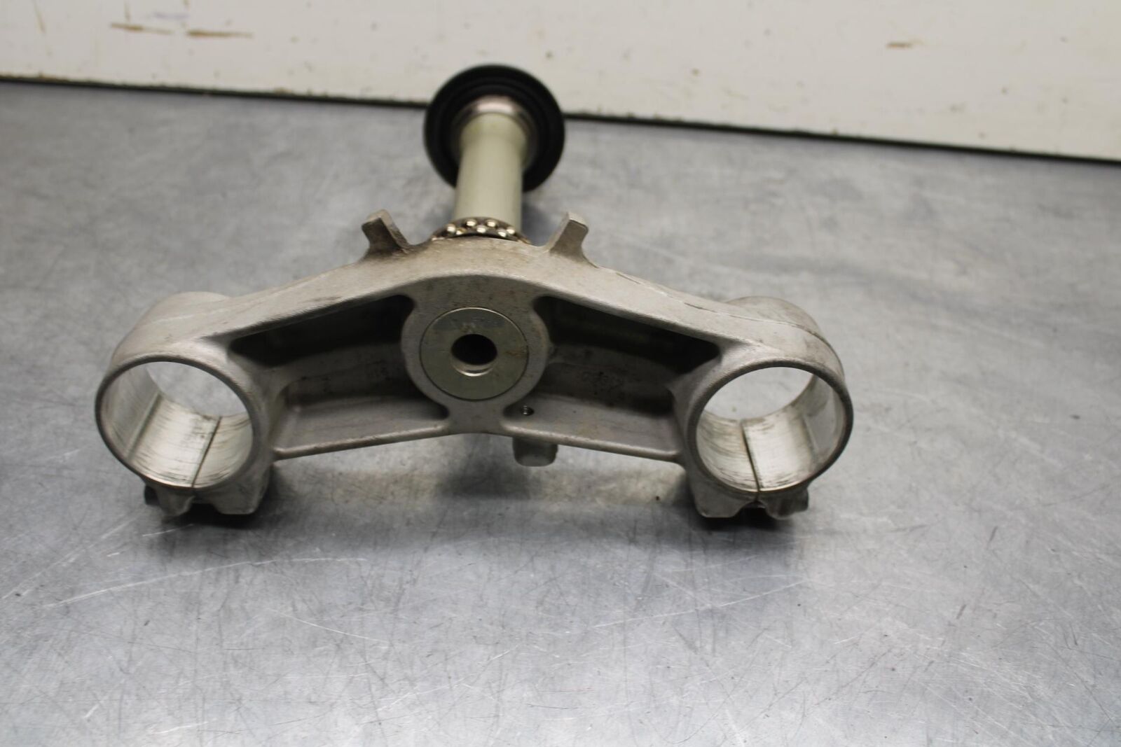 09-12 KAWASAKI NINJA ZX6R ZX600R FRONT FORKS CLAMP LOWER TRIPLE TREE STEM BB617