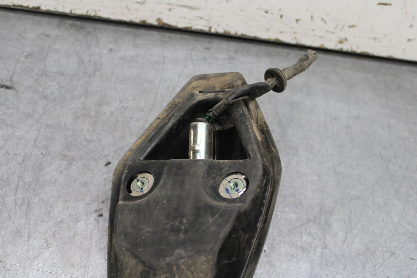 02-04 HONDA VTX1800S TAILLIGHT REAR TAIL BRAKE LIGHT BB712