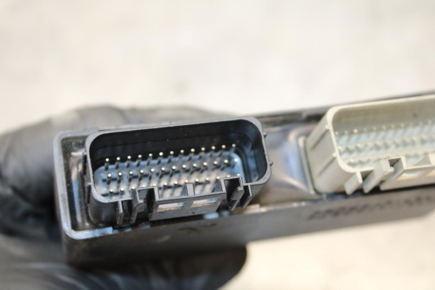 2011 Kawasaki Ninja ZX10R ZX1000K ABS ECU COMPUTER CONTROLLER UNIT ECM BB555