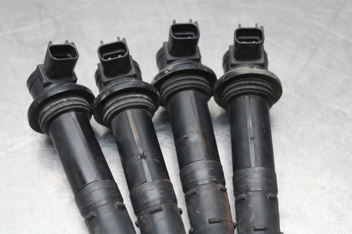 05 YAMAHA YZF R6 IGNITION COILS COIL SPARK PLUG CAPS BB814