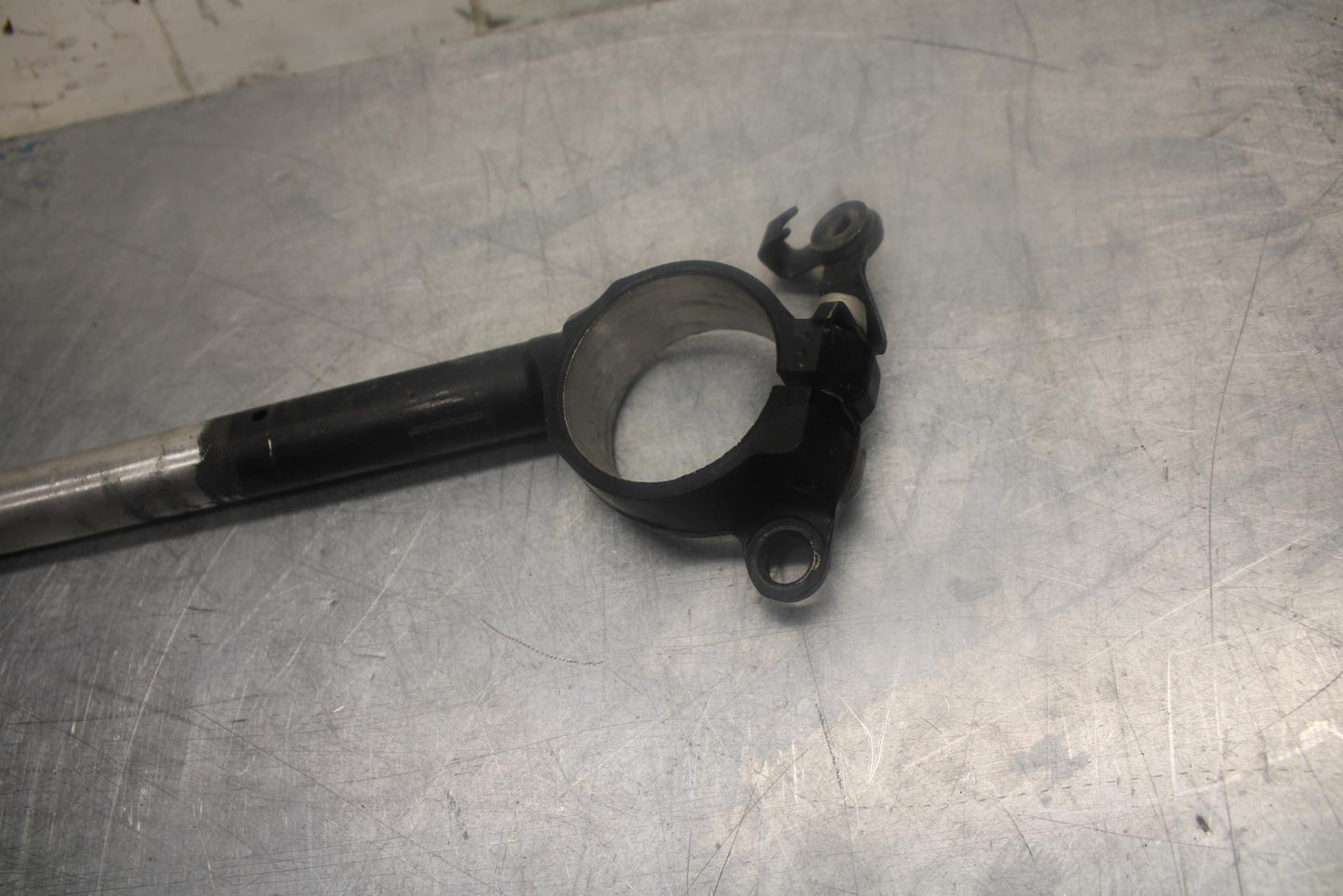 07-08 KAWASAKI NINJA ZX6R RIGHT CLIP ON HANDLEBAR 46003-0137 BB456