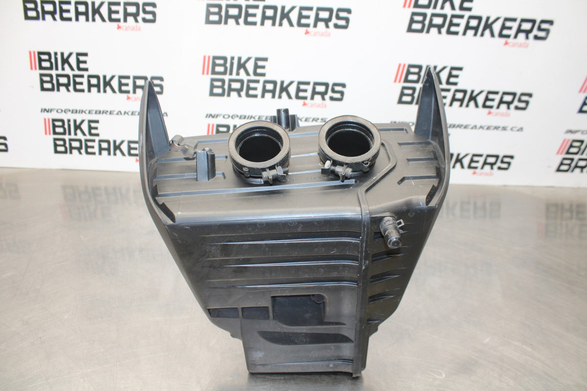 23-24 YAMAHA MT-07 AIRBOX AIR INTAKE FILTER BOX BB194