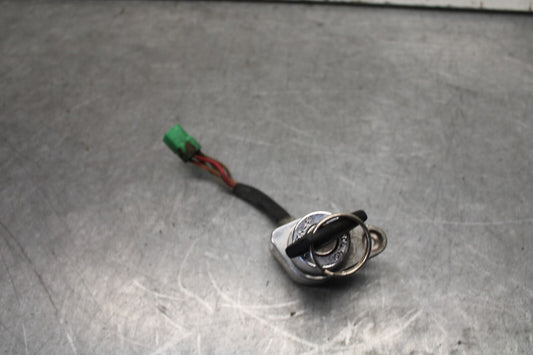 05-09 SUZUKI BOULEVARD C90 IGNITION LOCK W KEY BB692
