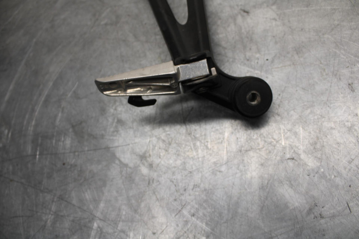 11-21 SUZUKI GSXR750 RIGHT REAR BACK PASSENGER PEG 43600-14J00 BB486