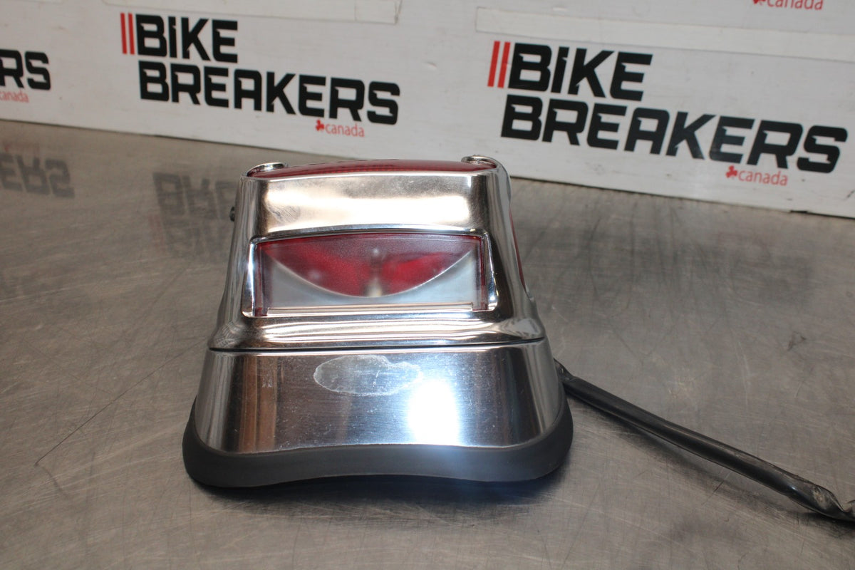 05-09 SUZUKI BOULEVARD C90 TAILLIGHT REAR TAIL BRAKE LIGHT BB918