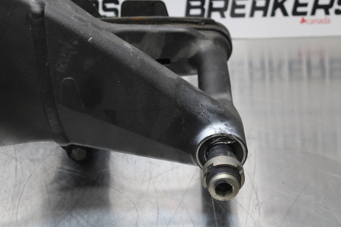 13-18 KAWASAKI NINJA ZX6R REAR SWINGARM BACK SUSPENSION SWING ARM BB143