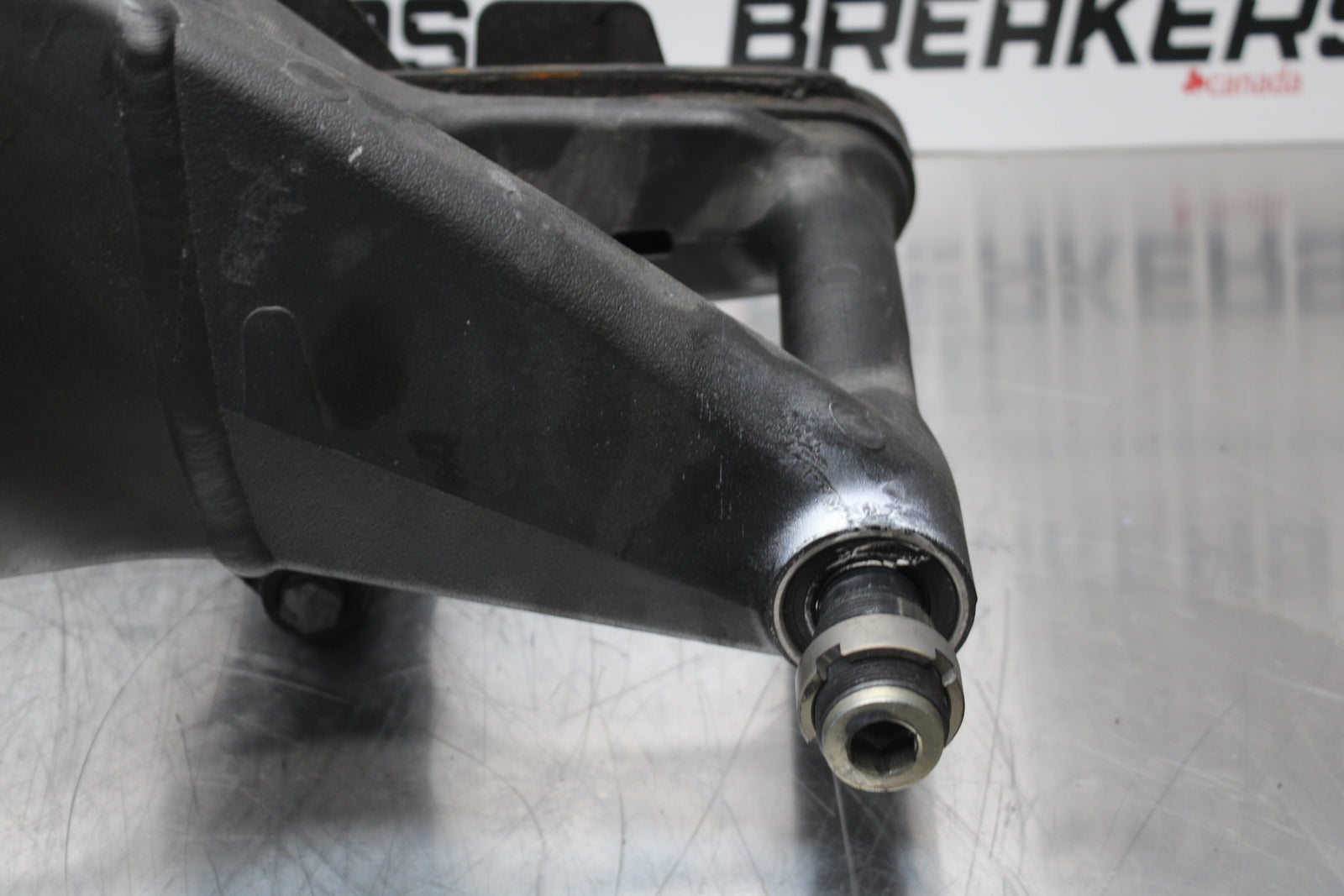 13-18 KAWASAKI NINJA ZX6R REAR SWINGARM BACK SUSPENSION SWING ARM BB143