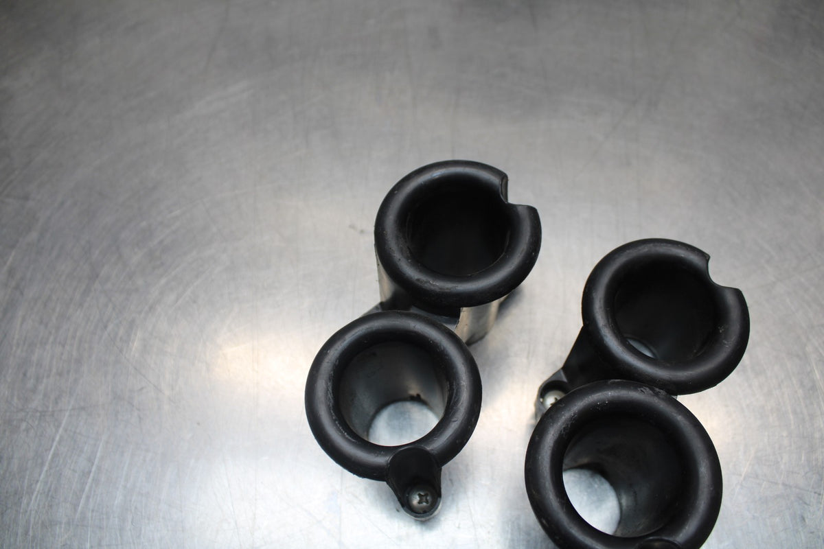 01-06 HONDA CBR600F4I AIRBOX INTAKE VELOCITY STACKS BB778