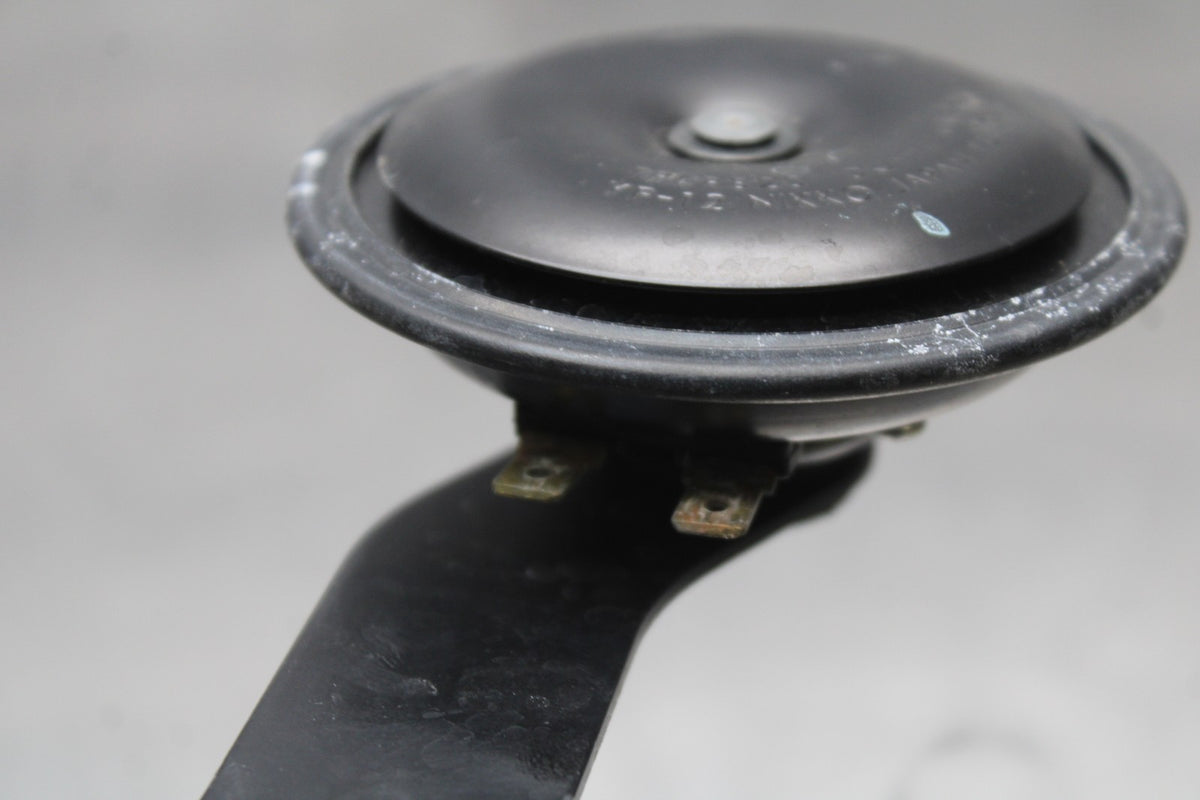 11-25 SUZUKI GSXR 600  HORN SIGNAL BB830
