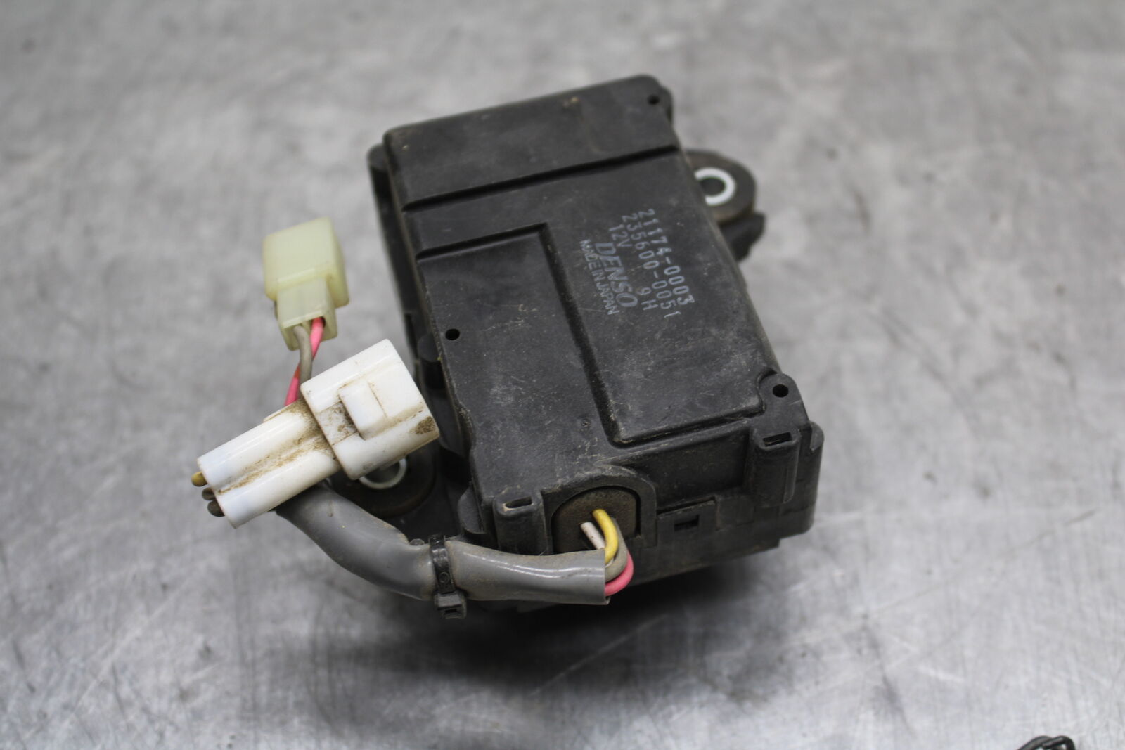 06-07 KAWASAKI NINJA ZX10R EXHAUST VALVE SERVO MOTOR BB115