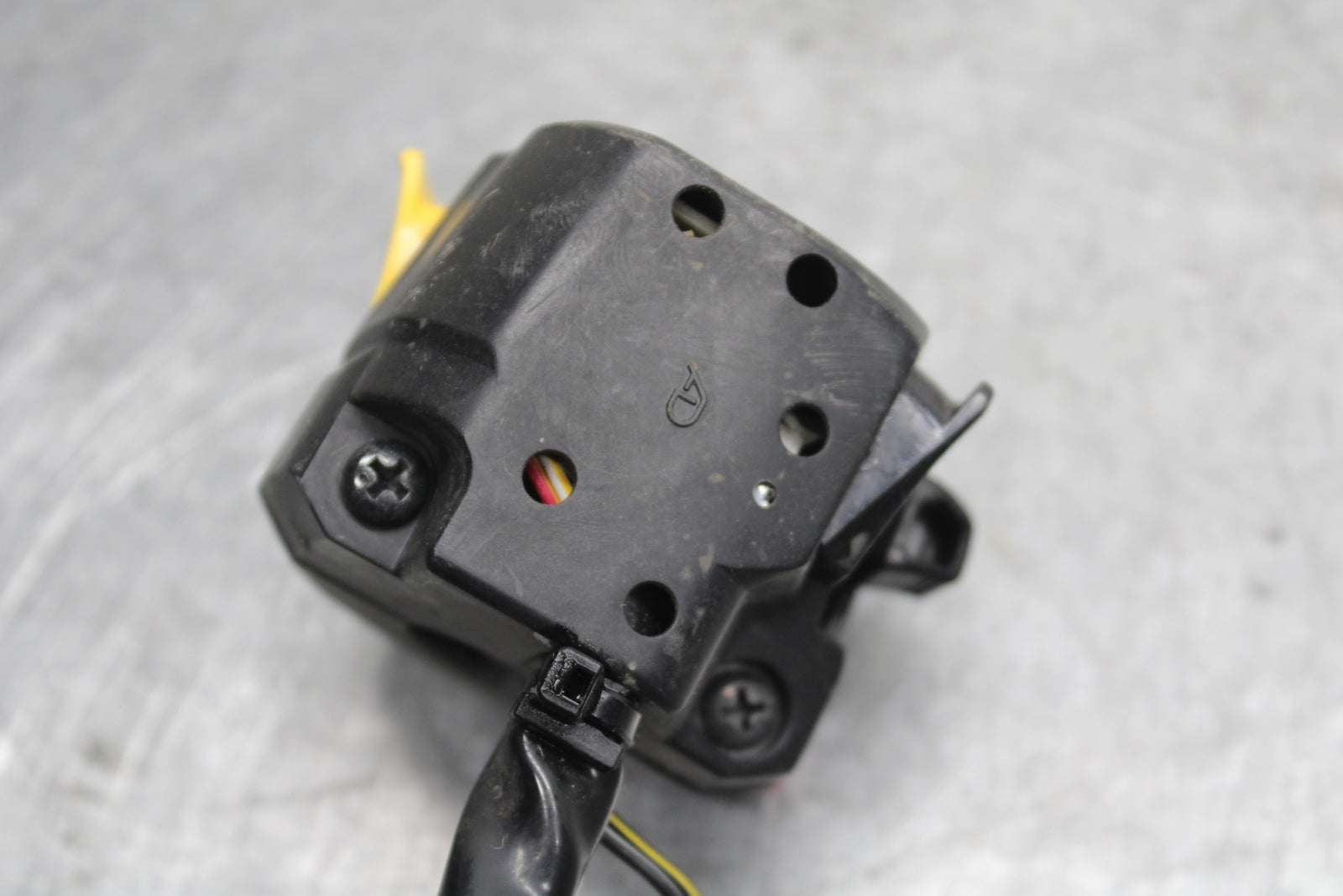 06-07 SUZUKI GSXR750 LEFT CLIP ON HANDLE HORN SIGNALS SWITCH SWITCHES BB670