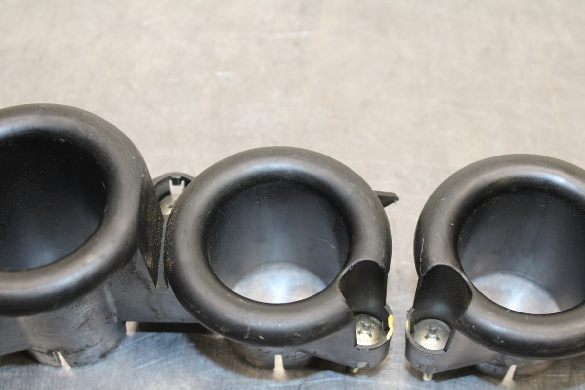 03-04 HONDA CBR600RR AIRBOX INTAKE VELOCITY STACKS BB134