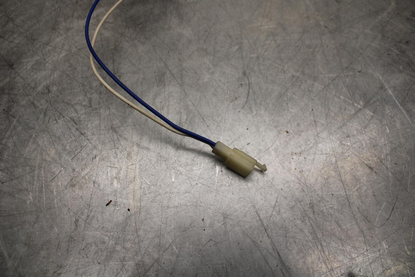 03-06 KAWASAKI Z1000 LICENSE PLATE LIGHT BB487