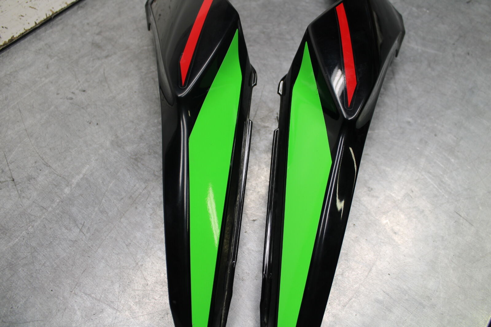 18-24 KAWASAKI NINJA 650 REAR BACK TAIL FAIRING COWL SHROUD SET  BB725