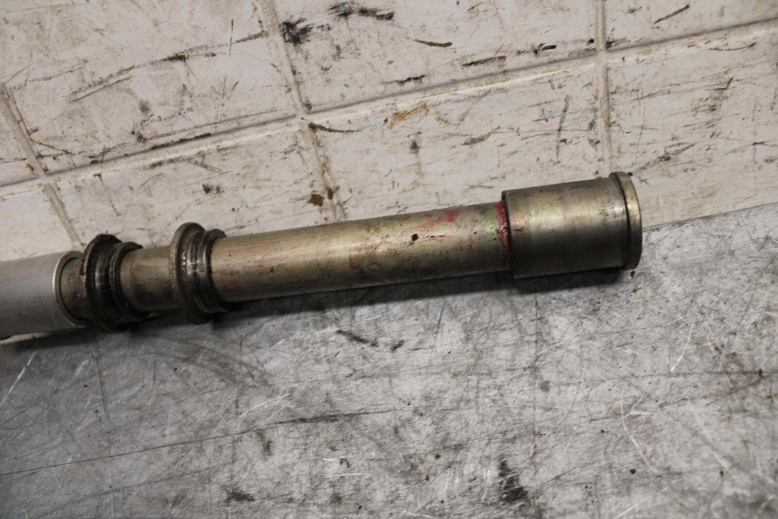 09-12 KAWASAKI NINJA ZX6R FRONT WHEEL RIM AXLE PIVOT BOLT bb544