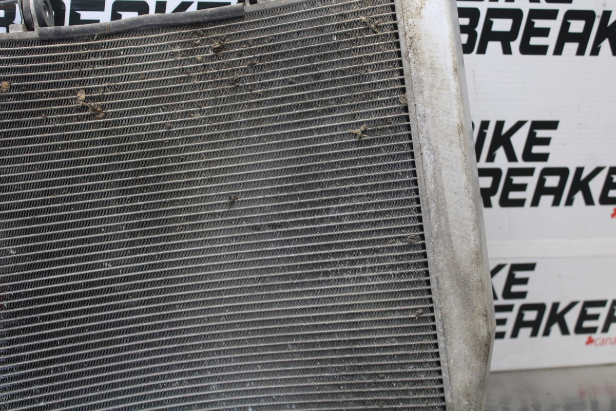 09 KAWASAKI CONCOURS 14 ZG1400B ENGINE RADIATOR MOTOR COOLING RADIATER BB875