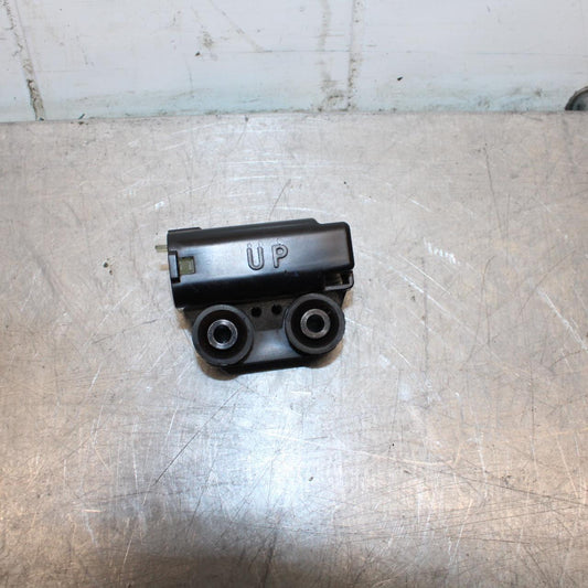 08-16 YAMAHA YZF R6 TIP OVER BANK ANGLE  SENSOR SWITCH  5PS-82576-01-00 BB436