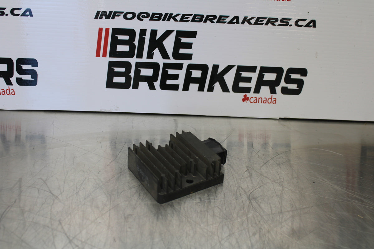15-16 HONDA CB300F RECTIFIER VOLTAGE REGULATOR BB150