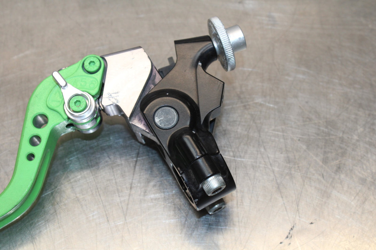 2007 Kawasaki Ninja ZX6R ZX600P AFTERMARKET CLUTCH PERCH MOUNT WITH LEVER  BB175