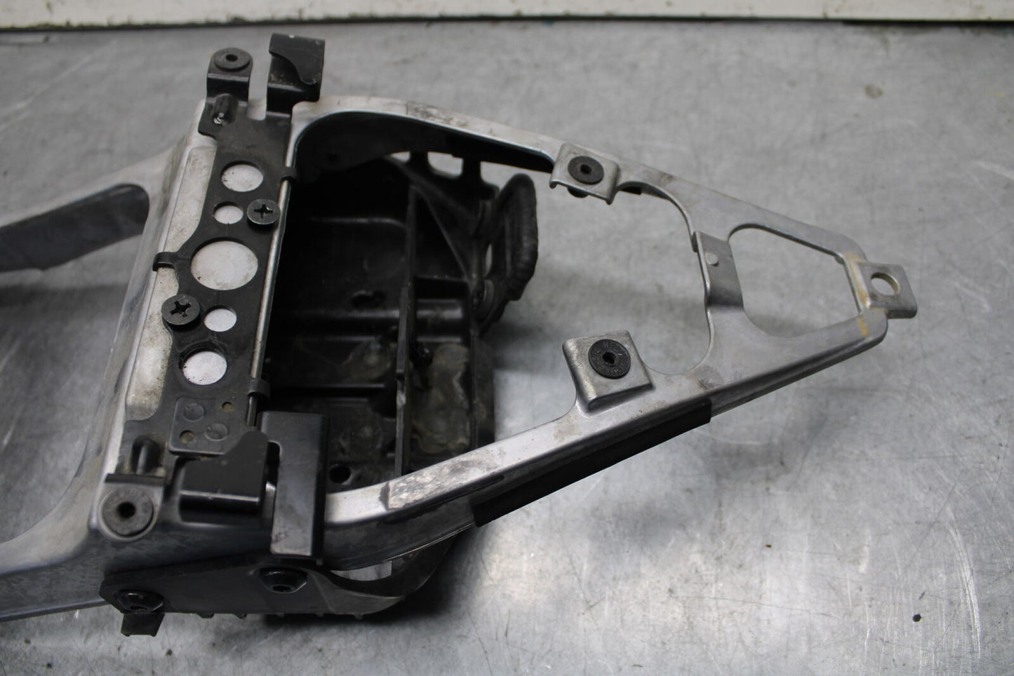 13-18 KAWASAKI NINJA ZX6R REAR SUBFRAME SUB FRAME 32160-0398 32160-0399 BB666