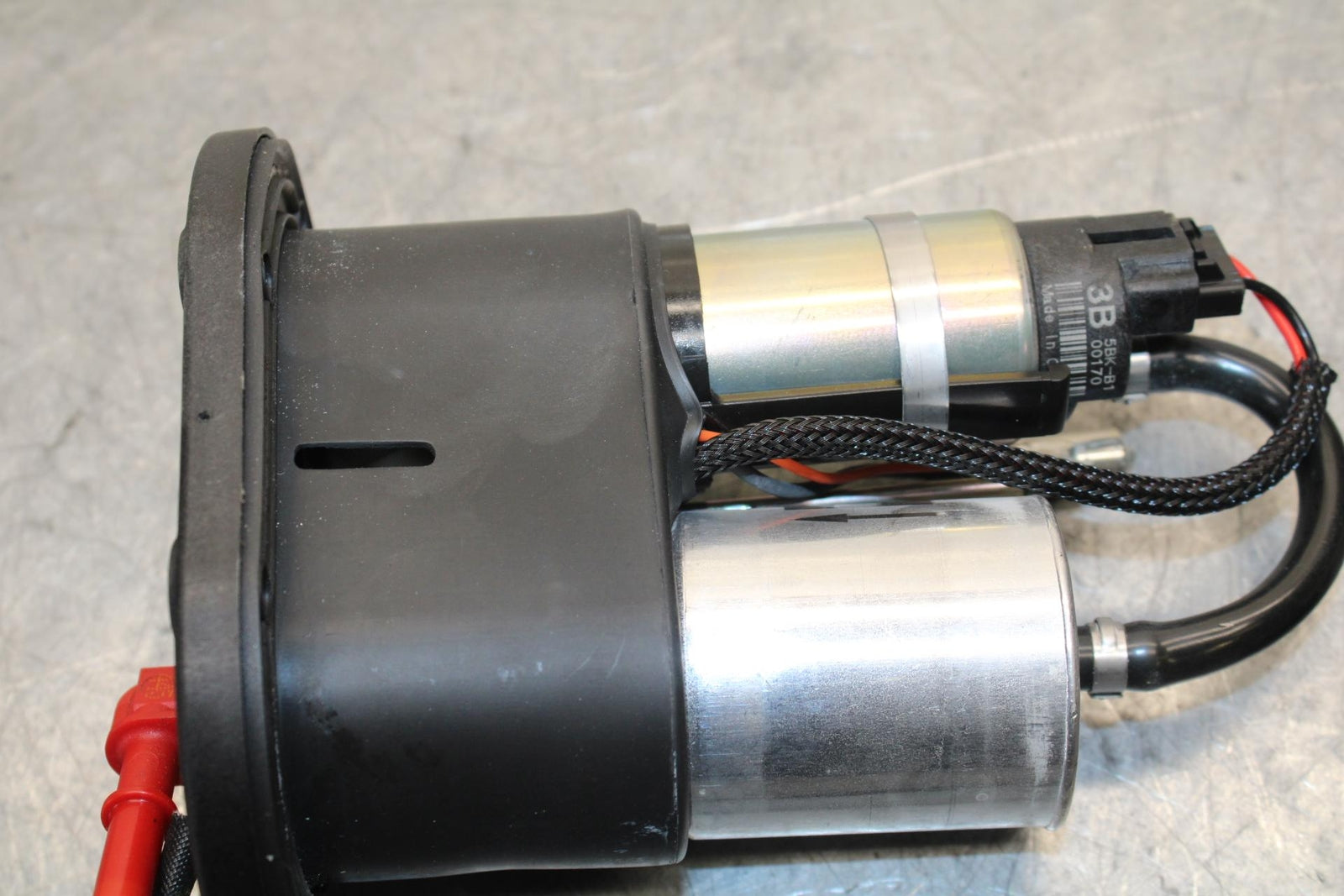 2016 Aprilia Tuono V4 1100 RR ABS FUEL PUMP GAS PETROL SENDER UNIT BB53