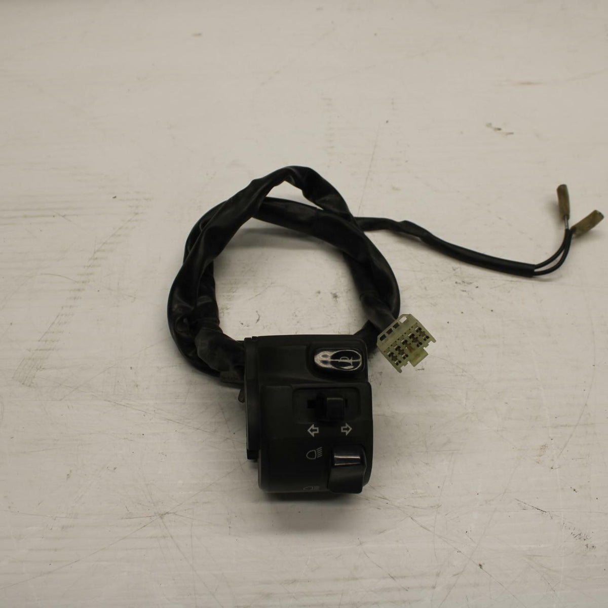 06 YAMAHA YZF R1 LEFT CLIP ON HANDLE HORN SIGNALS SWITCH SWITCHES  BB282