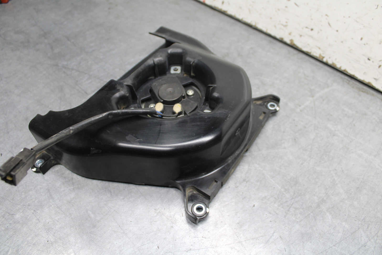 18-24 KAWASAKI NINJA 650 ENGINE RADIATOR COOLING FAN BB725