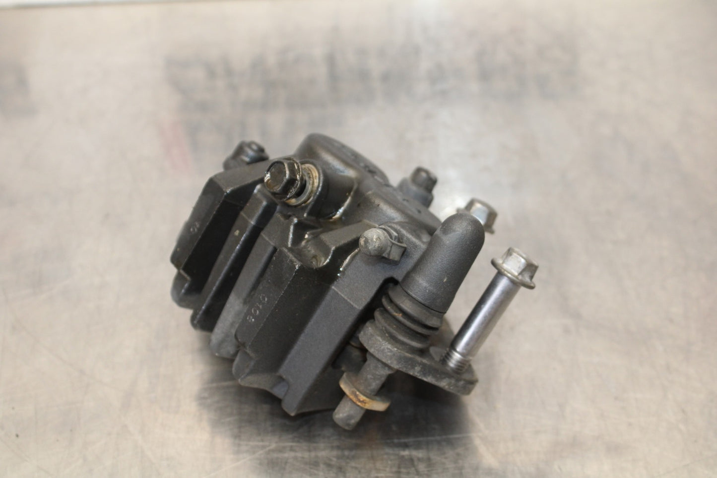 08 KAWASAKI VULCAN 900 FRONT BRAKE CALIPER BB184