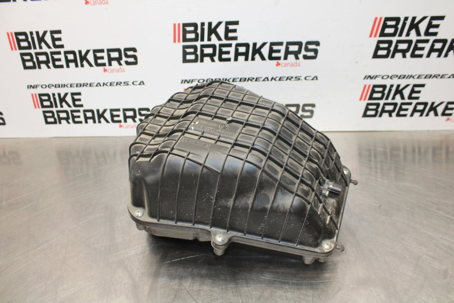 18-23 KAWASAKI NINJA 400 EX400 ABS AIRBOX AIR INTAKE FILTER BOX BB177