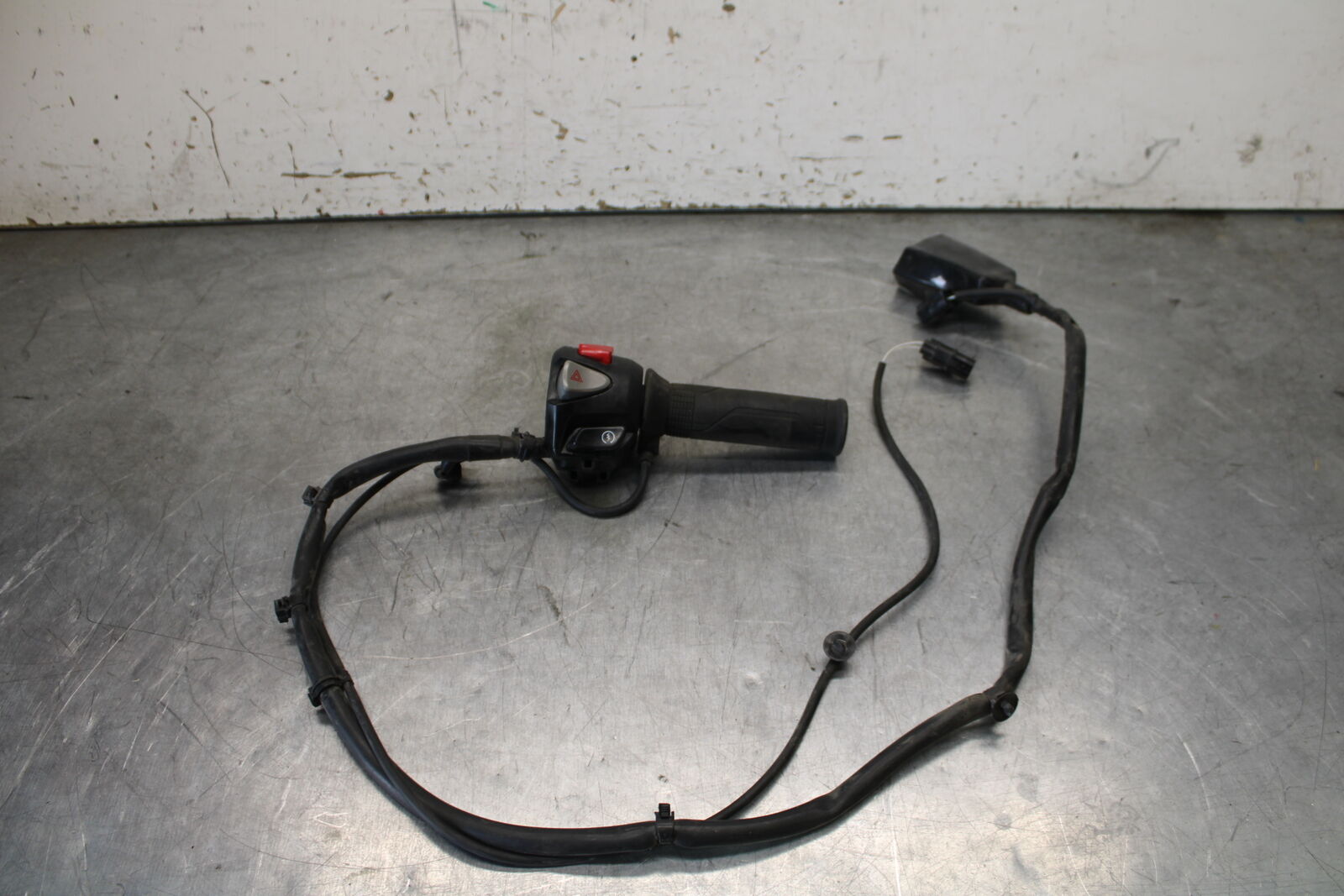 14 HONDA CTX1300A RIGHT CLIP ON HANDLE KILL OFF START SWITCH SWITCHES BB732
