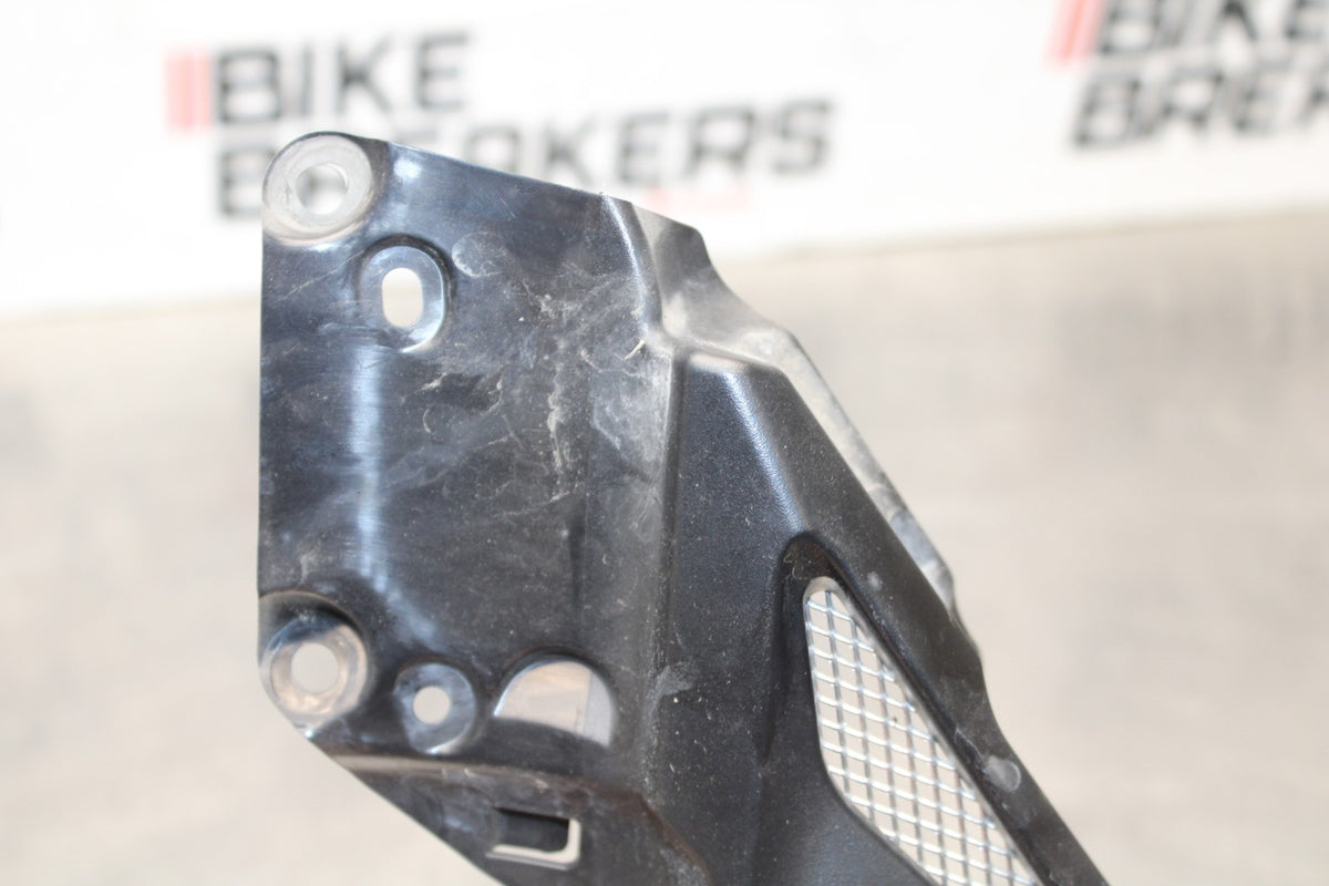 12 TRIUMPH STREET TRIPLE R RIGHT FRAME SIDE COVER COWL PANEL TRIM BB914