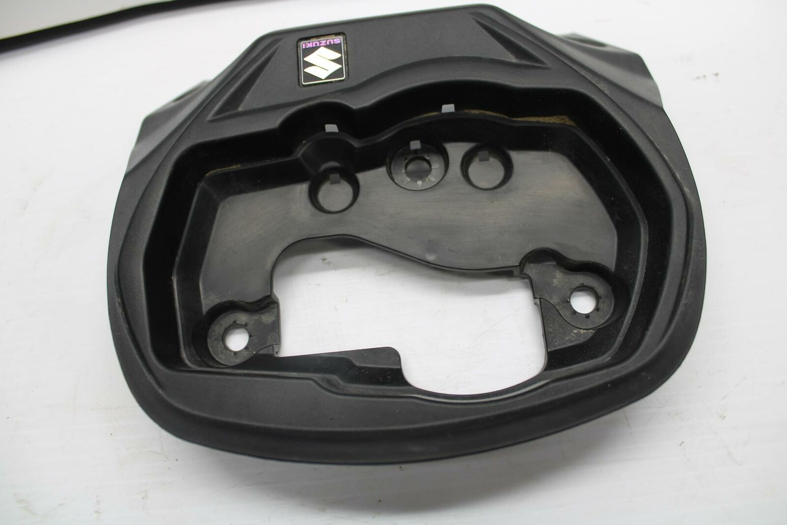 13-16 SUZUKI BANDIT 1250S  CLUSTER GAUGE INSTRUMENT CLUSTER TRIM PANEL BB238