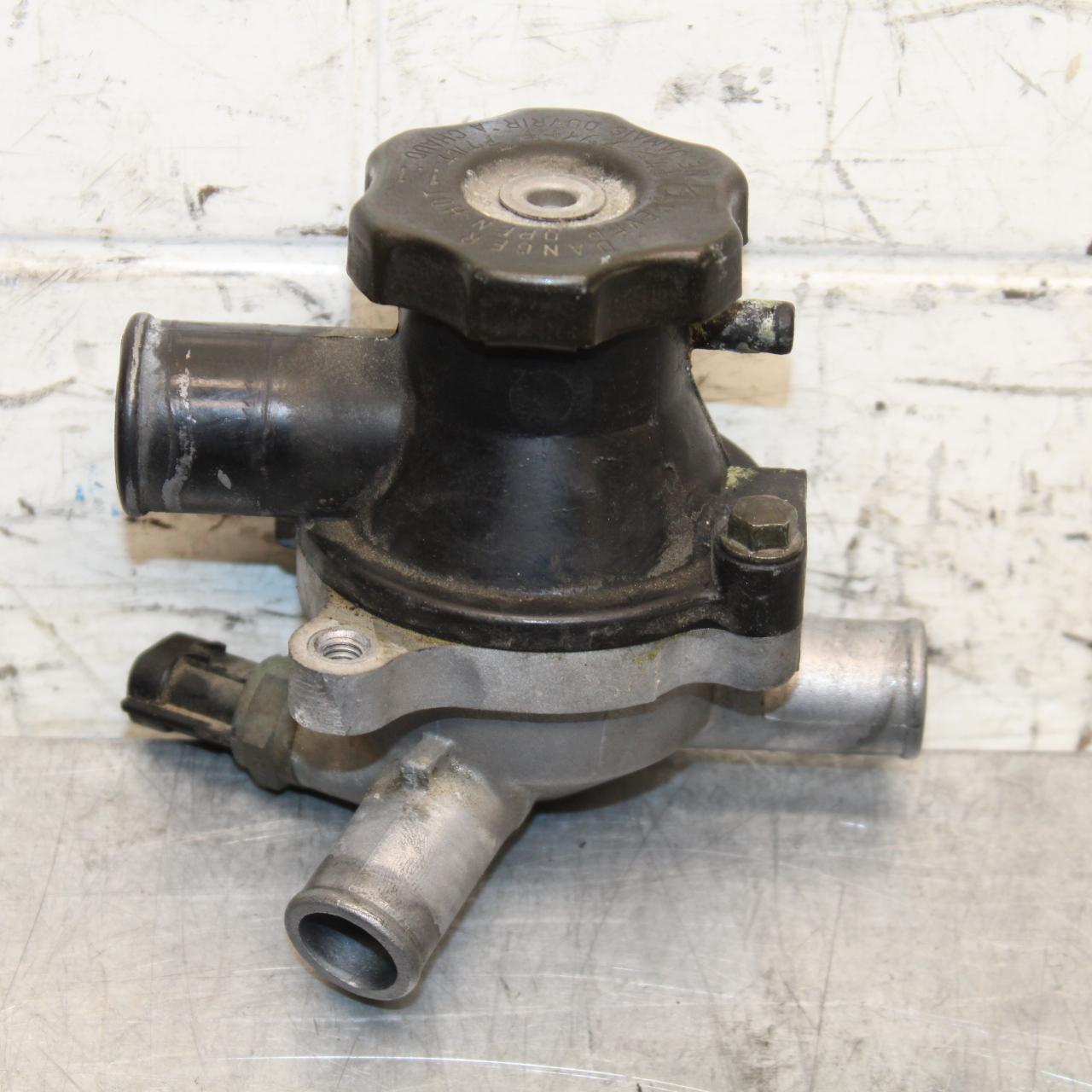 2005 Kawasaki Vulcan 1600 VN1600D COOLANT THERMOSTAT HOUSING BB556