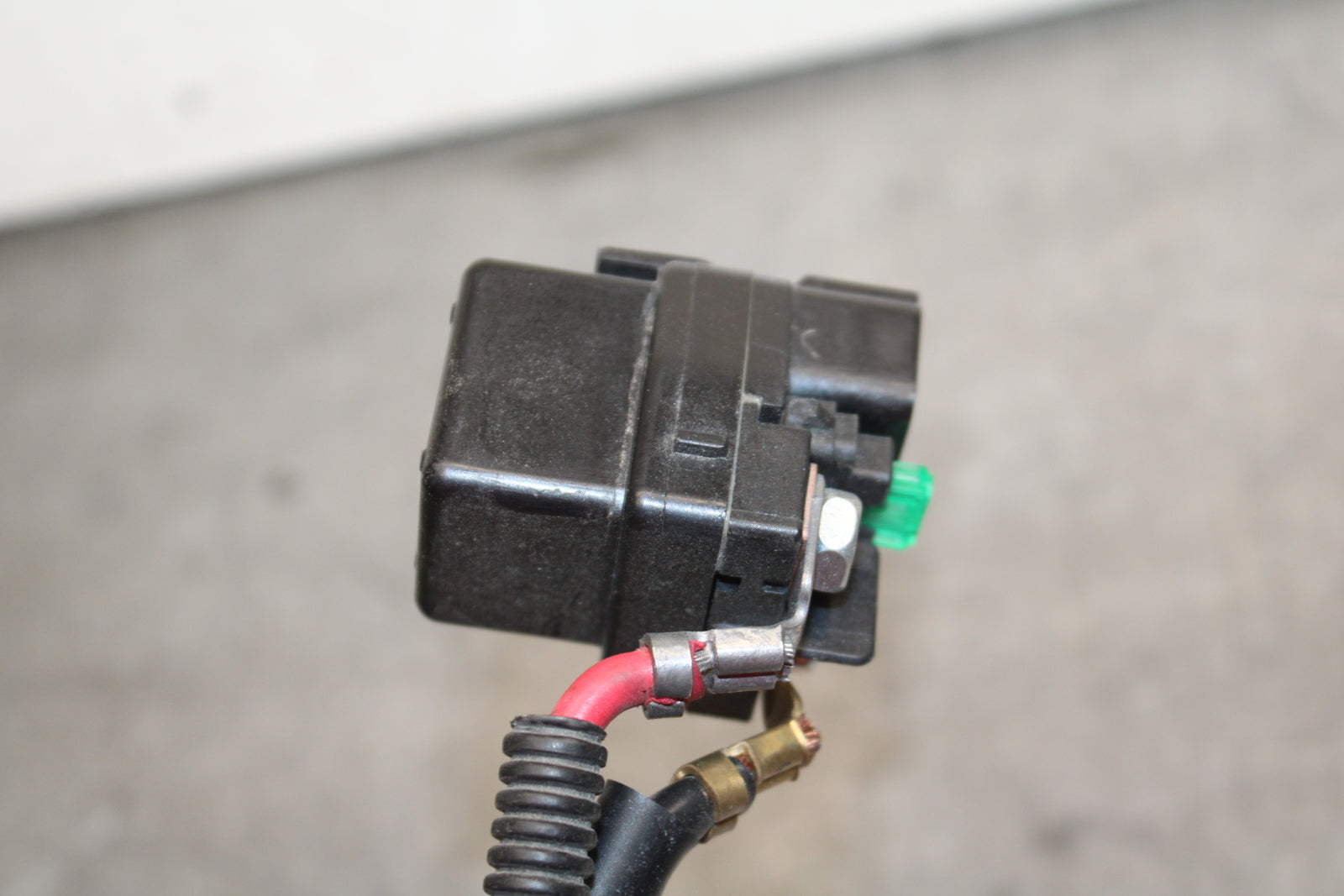 08-10 SUZUKI GSXR 600 ENGINE STARTER RELAY STARTING MOTOR SWITCH BB753