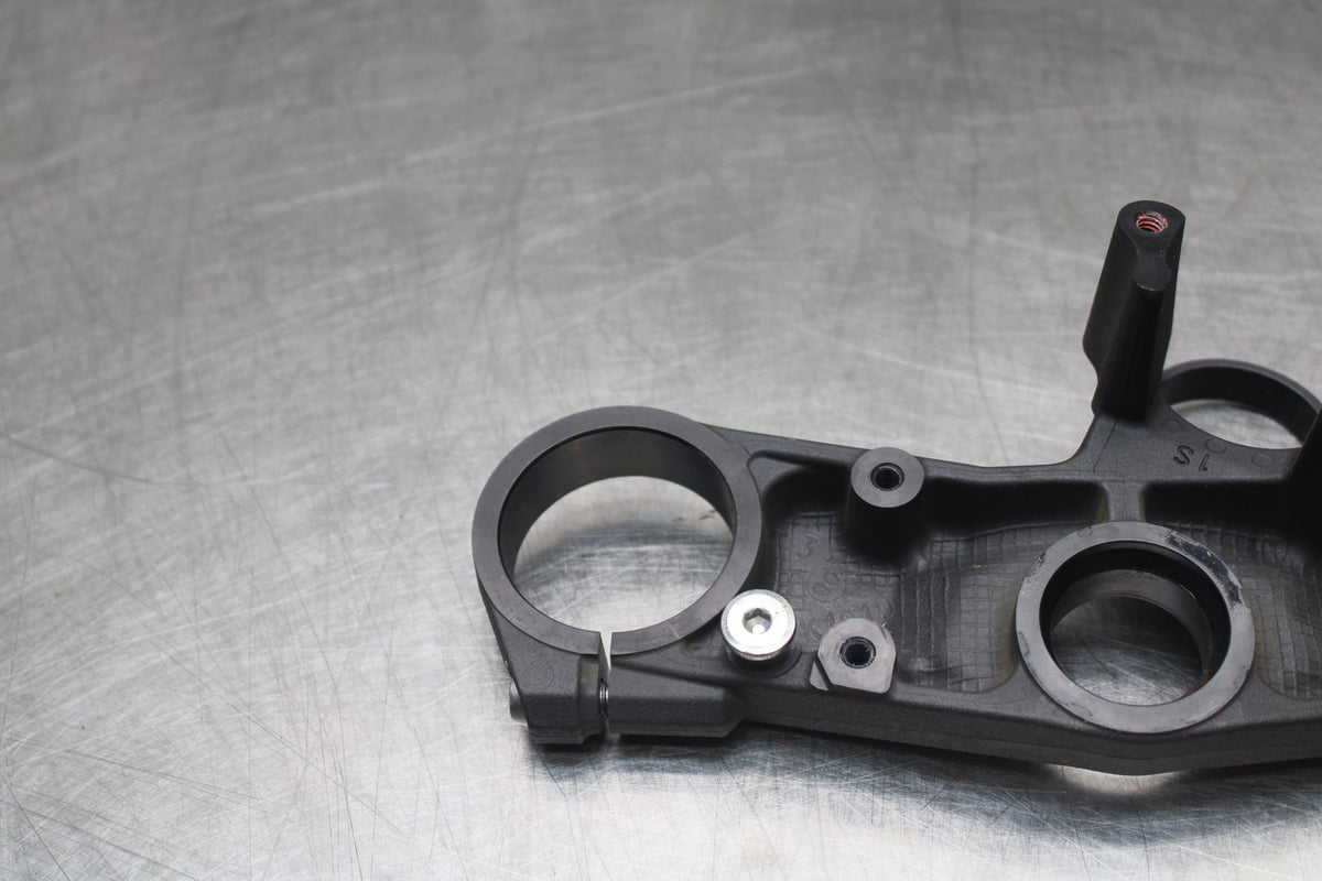 08 KAWASAKI NINJA ZX10R FORKS UPPER TRIPLE TREE CLAMP BB902