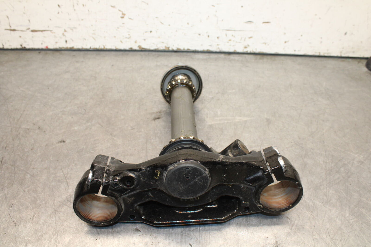 17-24 YAMAHA BOLT XVS950 FRONT FORKS CLAMP LOWER TRIPLE TREE STEM BB729